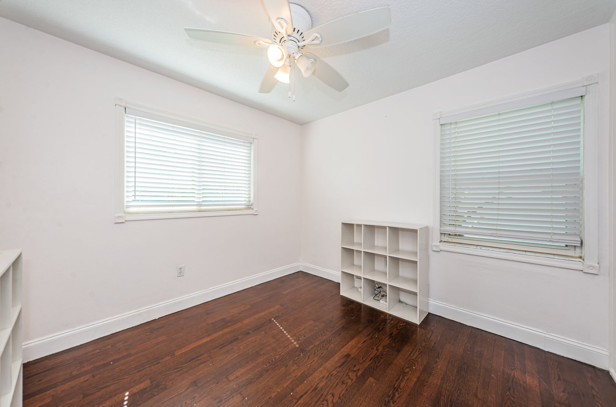 Bedroom2a-2