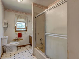  Photo 40