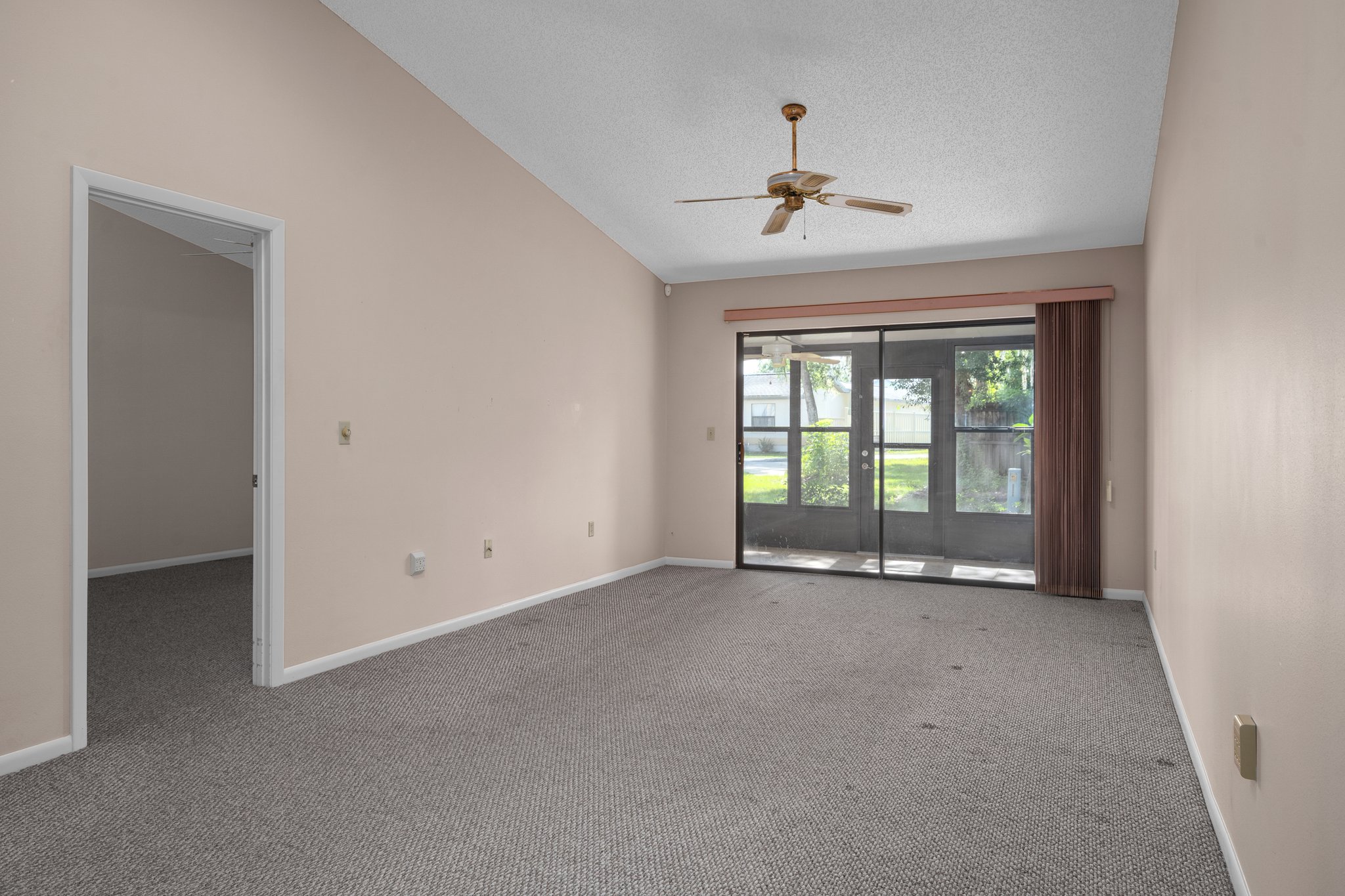 475 Siesta Terrace, Inverness, FL 34450, USA Photo 14
