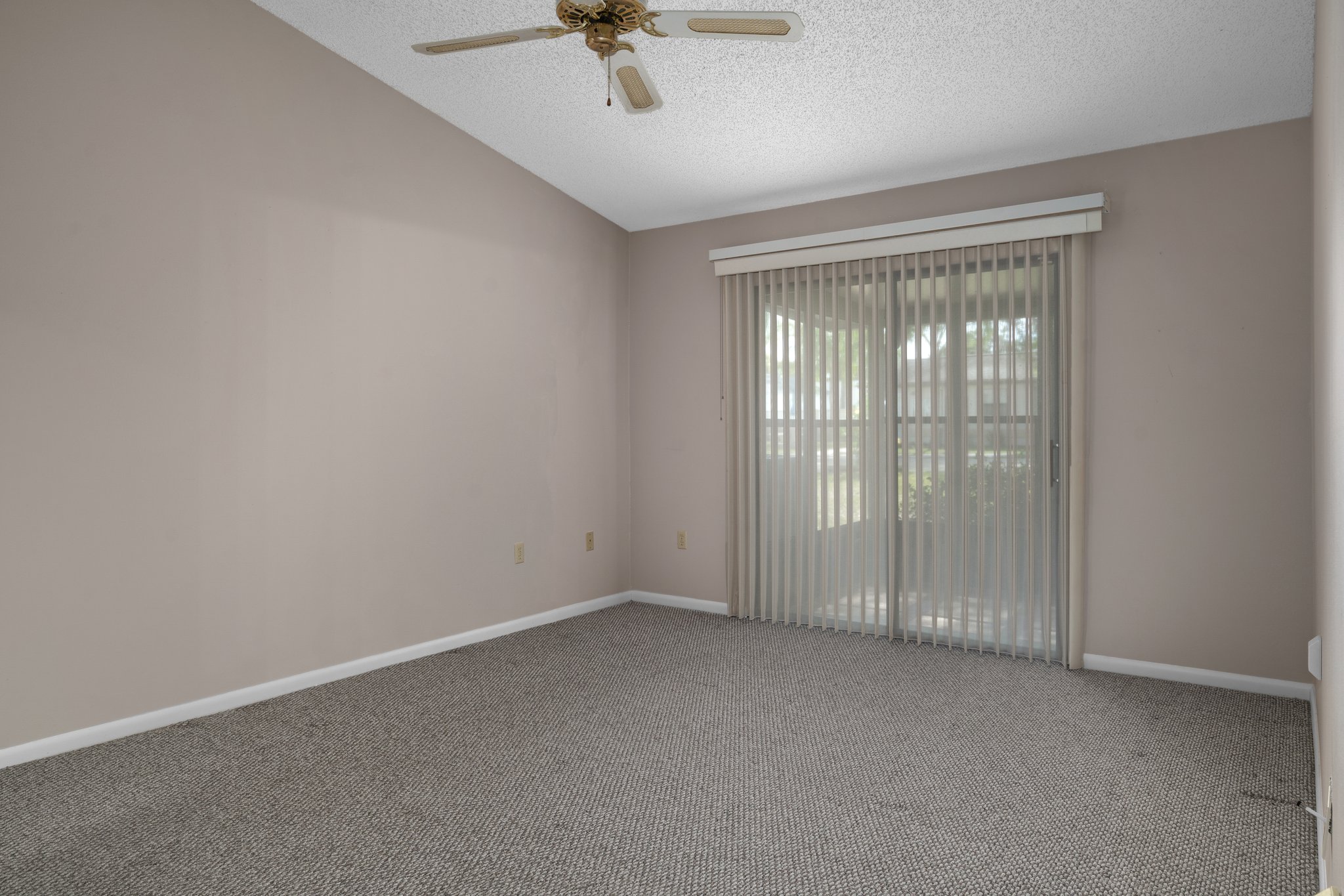 475 Siesta Terrace, Inverness, FL 34450, USA Photo 22