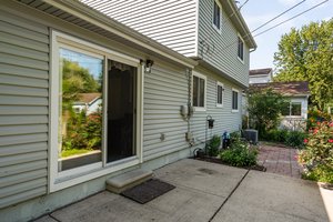  Photo 41