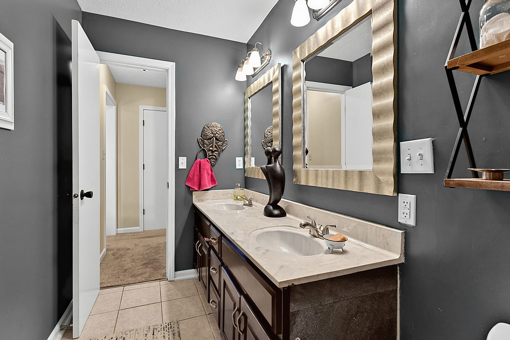  Photo 34