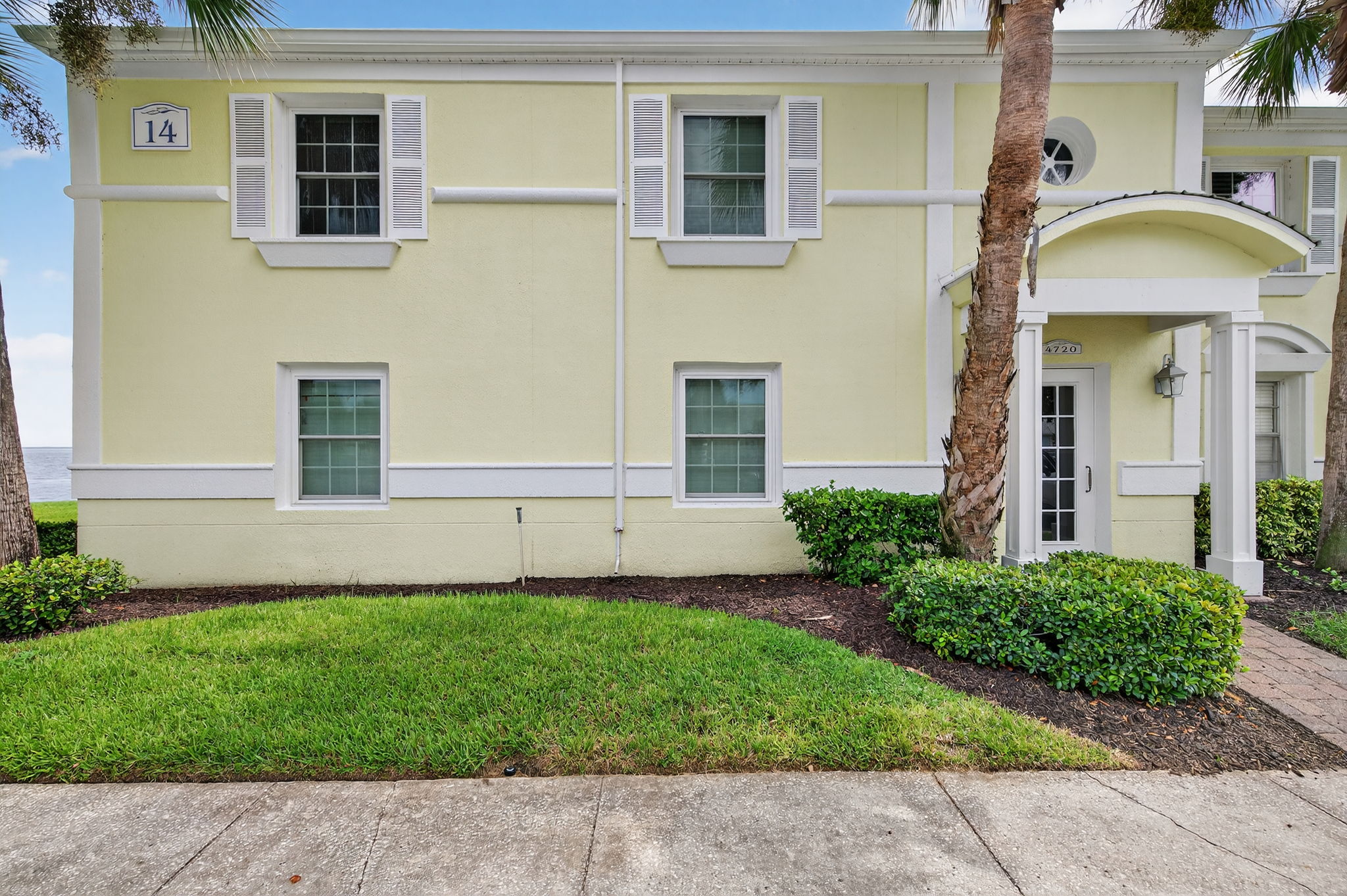 Exteriors (2)