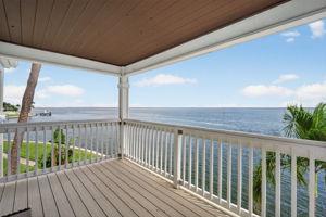 Exteriors (7)