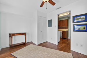 Interiors (26)