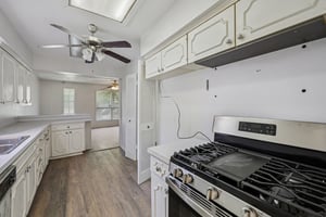 South Dr W-S0810-013.jpg