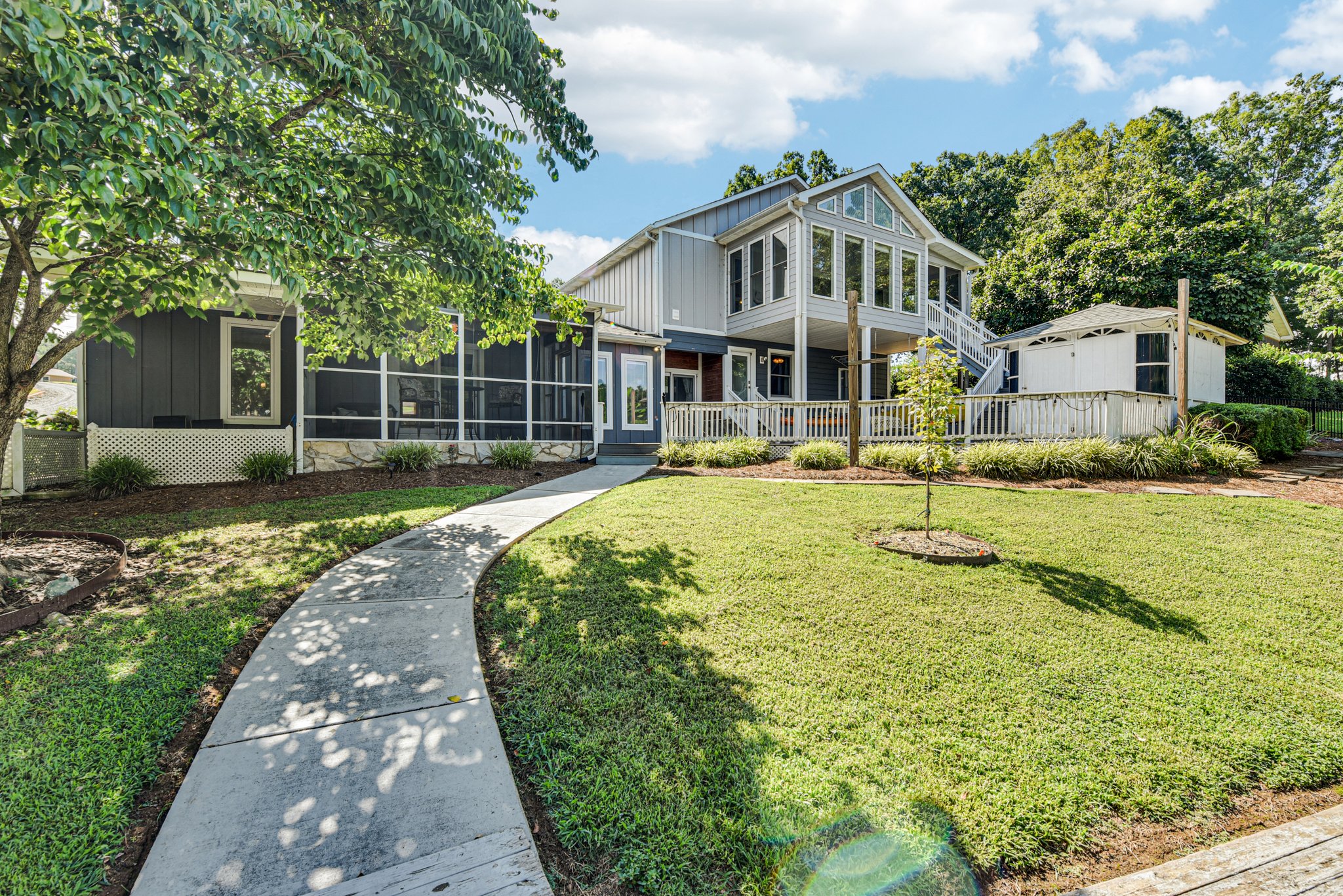 Paradise Ln-S0508-039.jpg