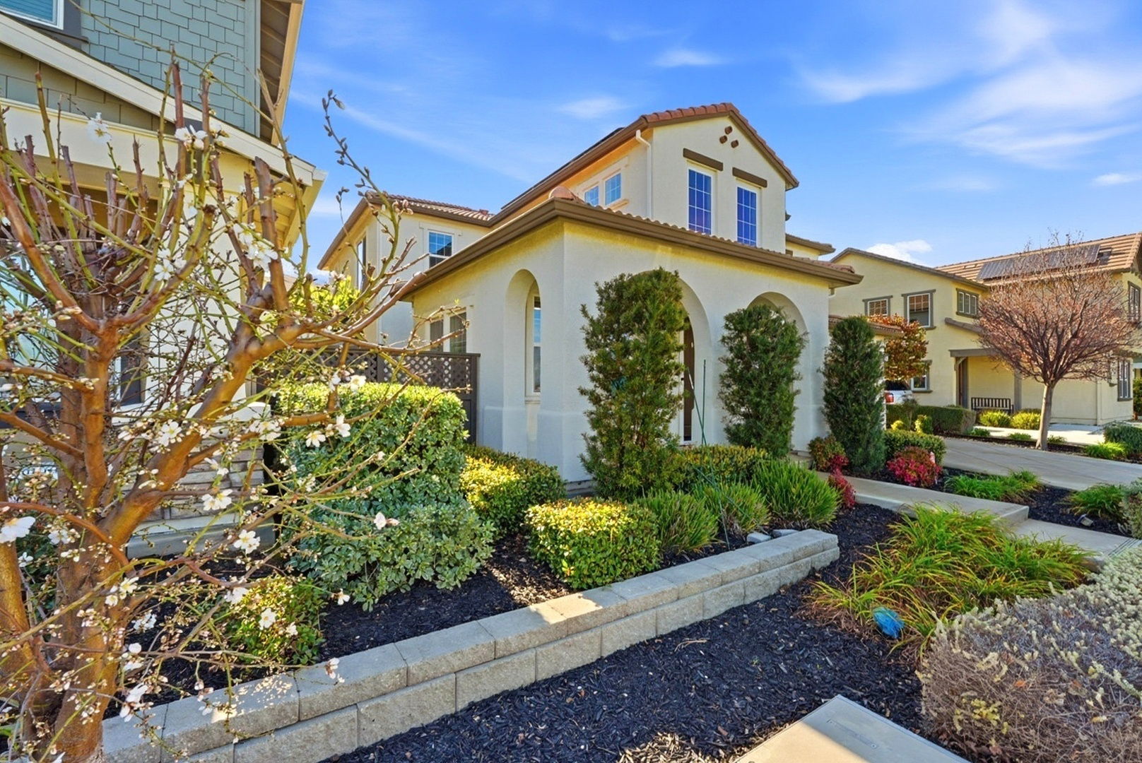 003_F8_4723 Avalon St