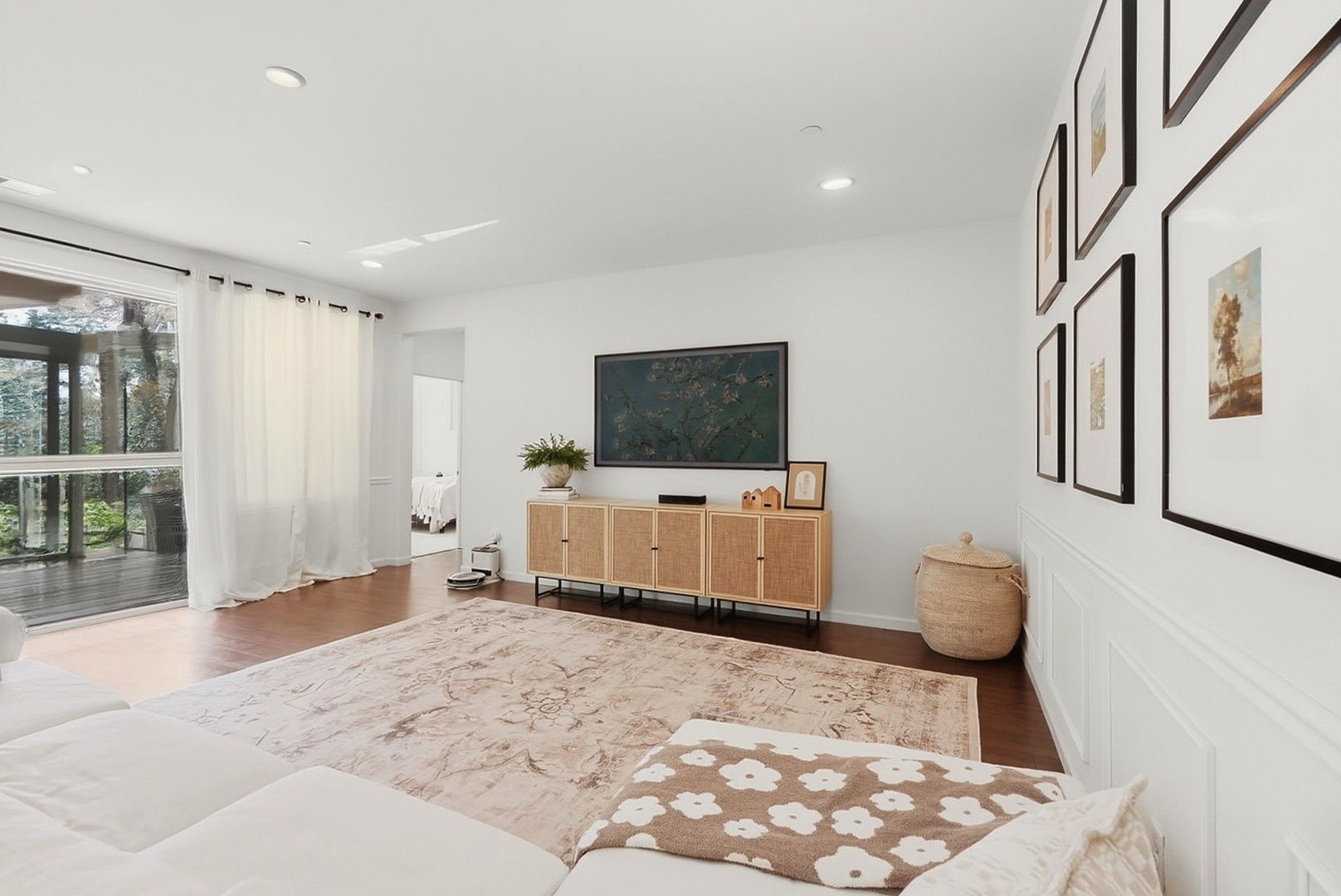 006_F8_4723 Avalon St