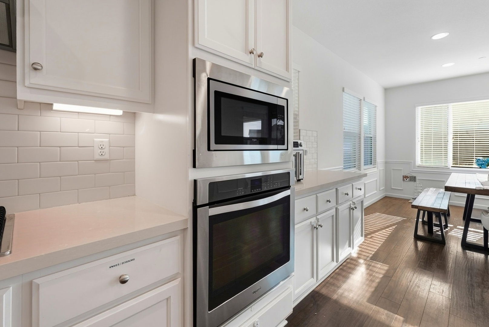 014_F8_4723 Avalon St