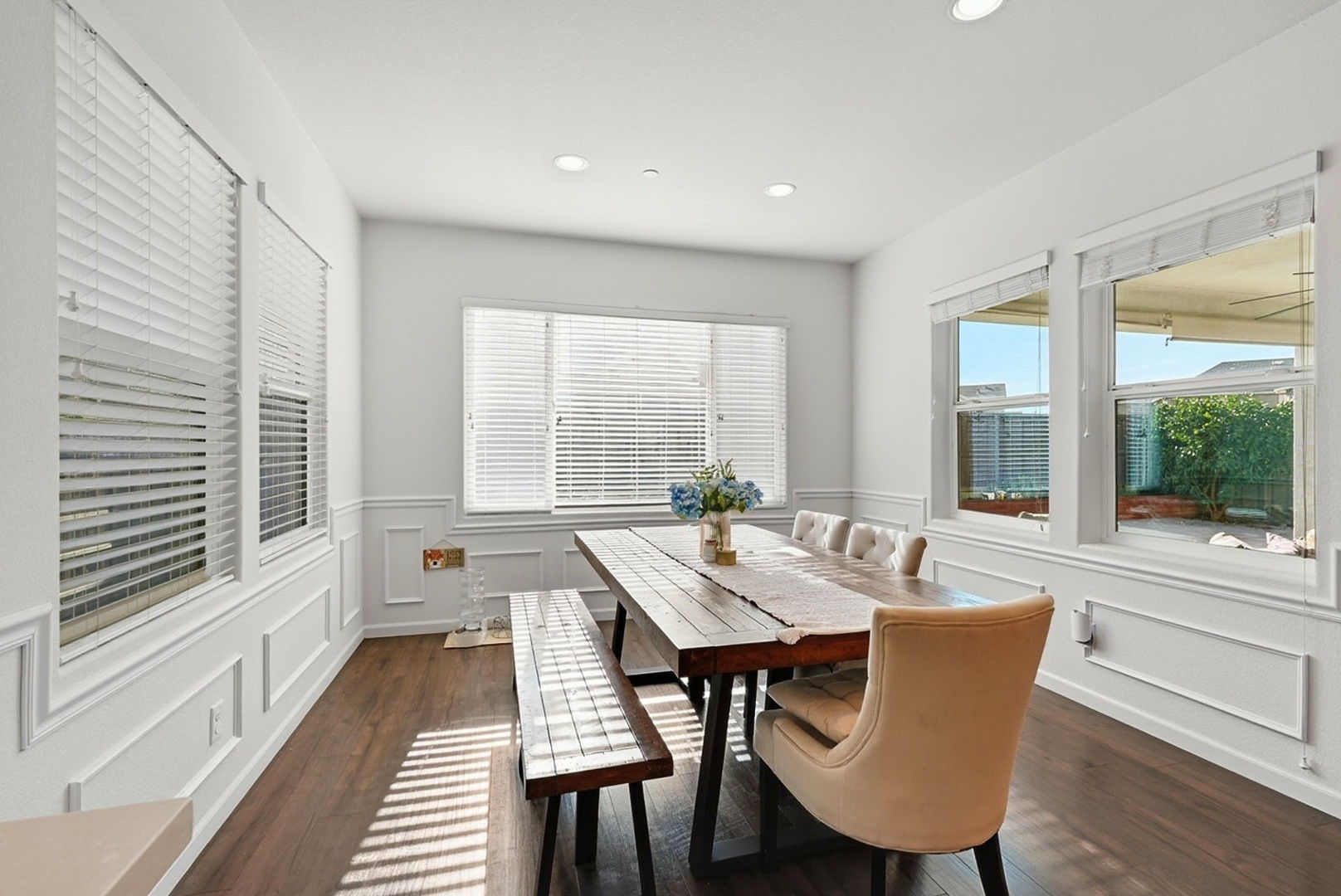 018_F8_4723 Avalon St