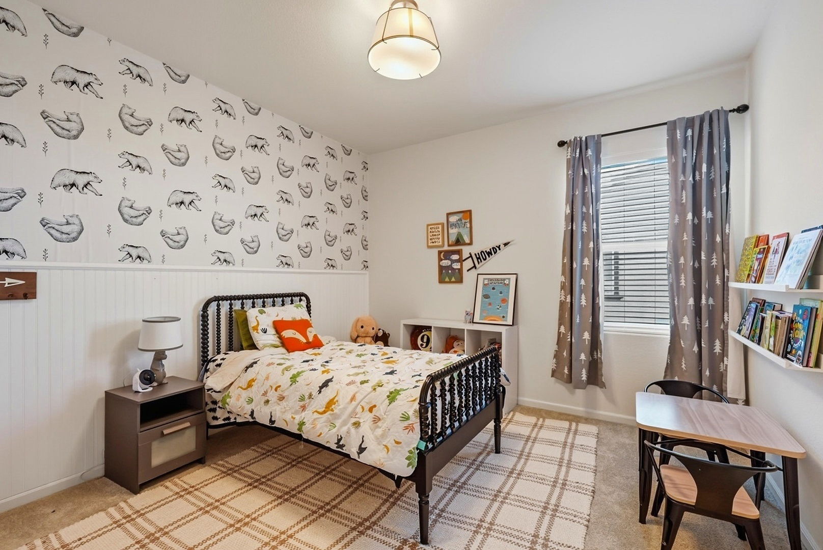 033_F8_4723 Avalon St