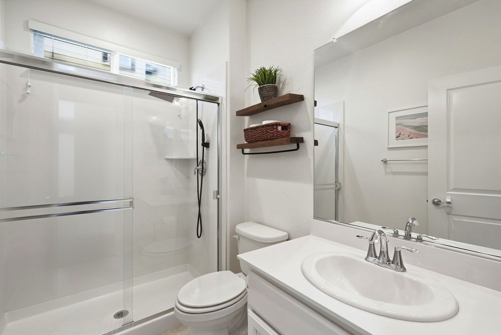 044_F8_4723 Avalon St