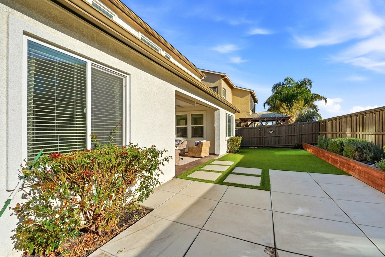 052_F8_4723 Avalon St