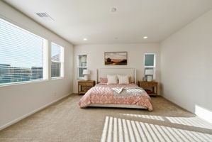 031_F8_4723 Avalon St