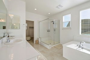 040_F8_4723 Avalon St