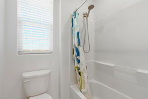 046_F8_4723 Avalon St