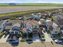 009_F8_AERIAL_4723 Avalon St