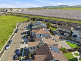 013_F8_AERIAL_4723 Avalon St