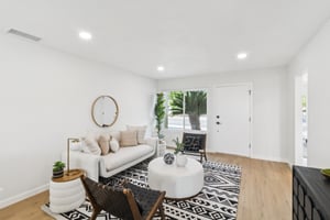 Rim Rock Rd-S2201-005.jpg