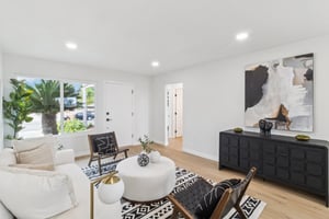 Rim Rock Rd-S2201-006.jpg