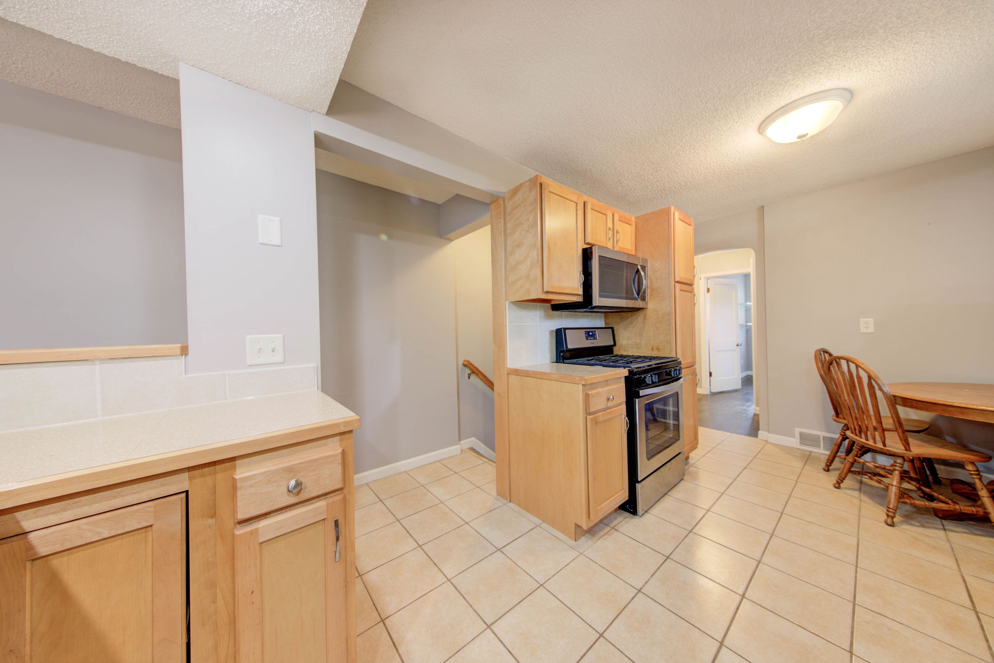 12 Kitchen