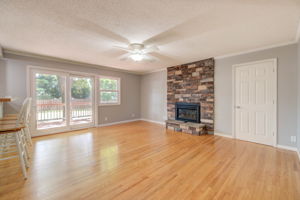 6 Living Room