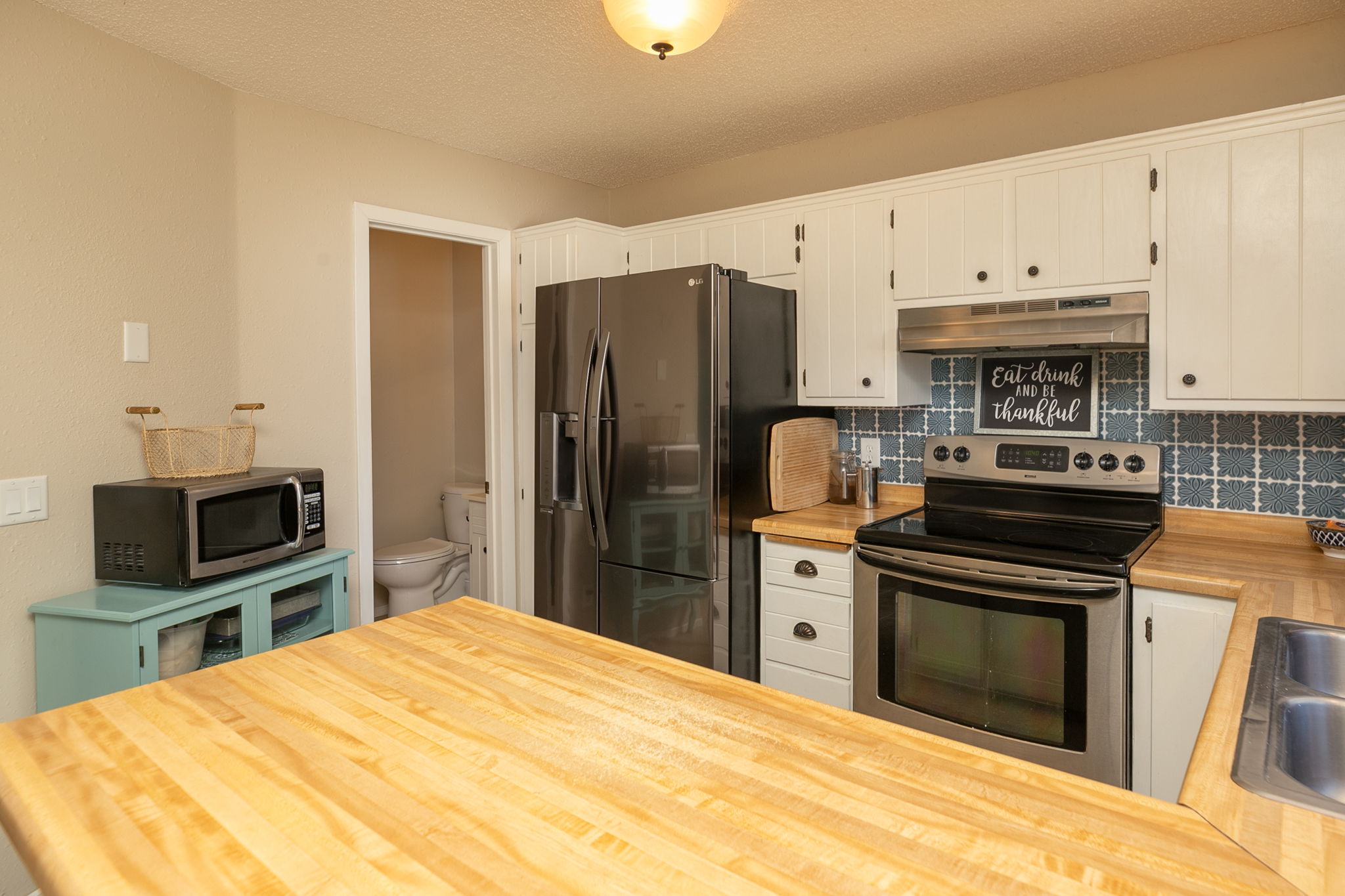 12-Kitchen