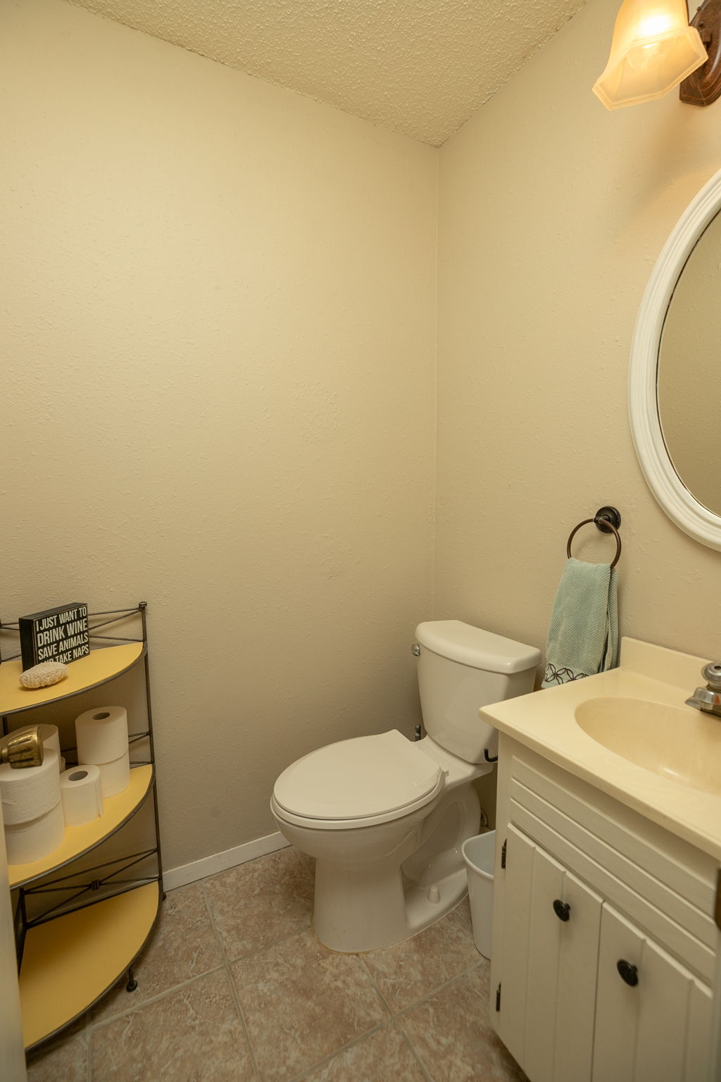 15-Bathroom