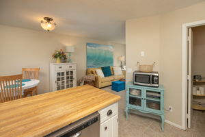 14-Kitchen