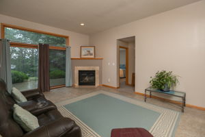 04-Living Room