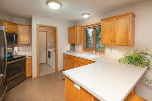 10-Kitchen