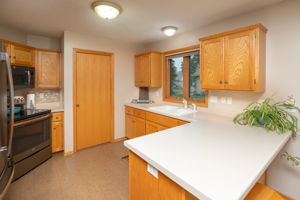 11-Kitchen