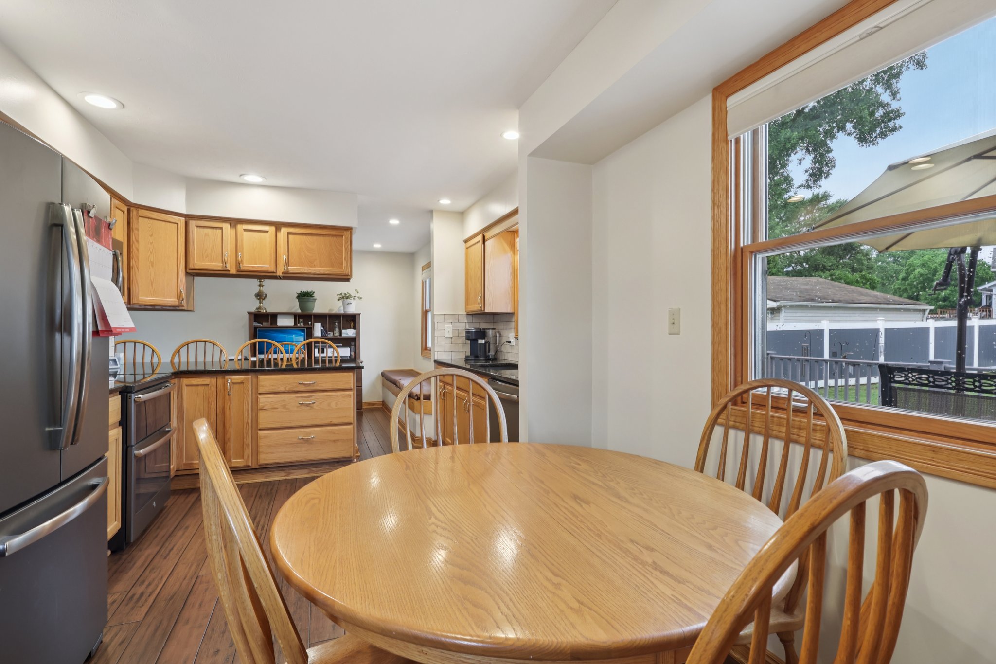 Marcie Dr-S0107-008.jpg