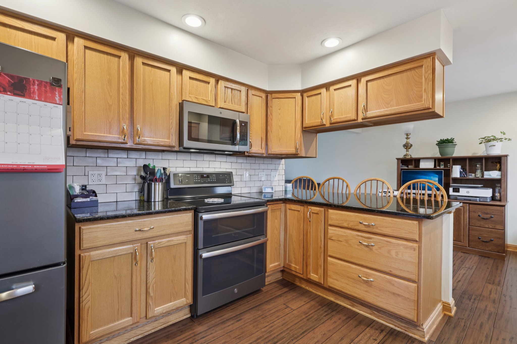 Marcie Dr-S0107-013.jpg