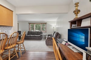 Marcie Dr-S0107-012.jpg