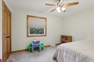 Marcie Dr-S0107-016.jpg