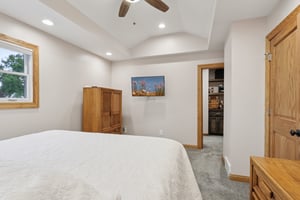 Marcie Dr-S0107-021.jpg