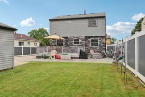 Marcie Dr-S0107-033.jpg