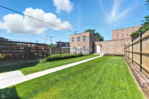 4726 S Indiana Ave - v1_004