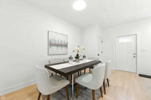 4726 S Indiana Ave - v1_011