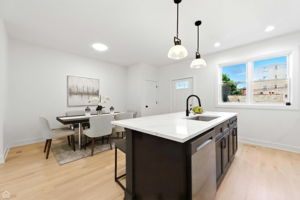 4726 S Indiana Ave - v1_014