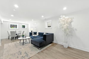 4726 S Indiana Ave - v1_023
