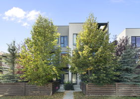  Photo 0