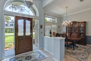 Foyer/Dining Room