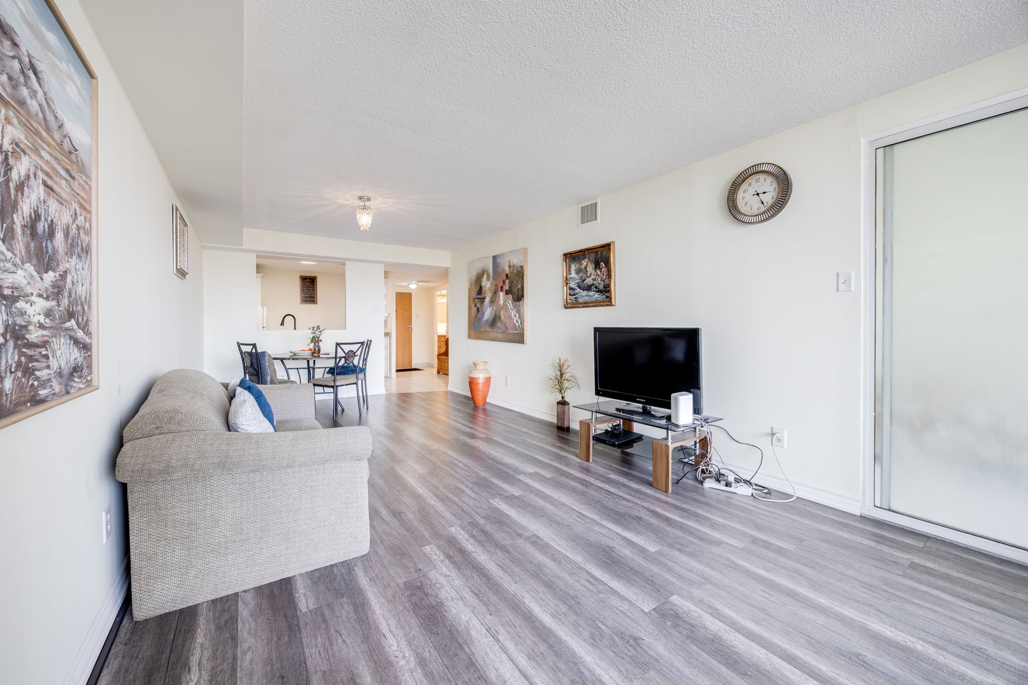 Toronto property showcase — delivered property photograph 13