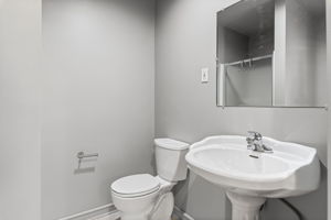  Photo 49