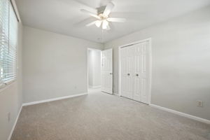  Photo 37