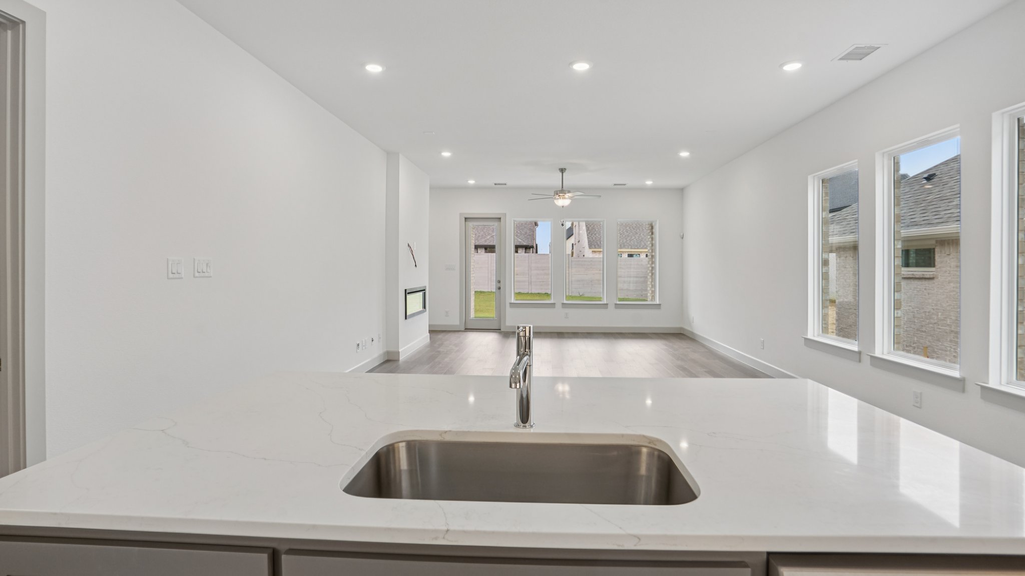 Tippett Dr-S2510-013.jpg