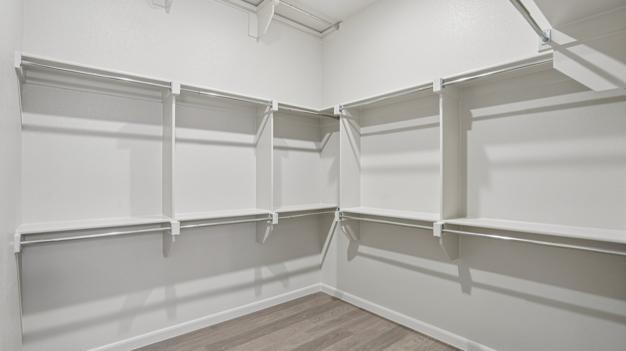 Tippett Dr-S2510-035.jpg